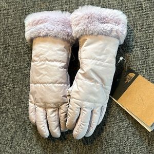 The North Face Kids Mittens in Light Purple
